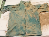 short-sleeved shirt